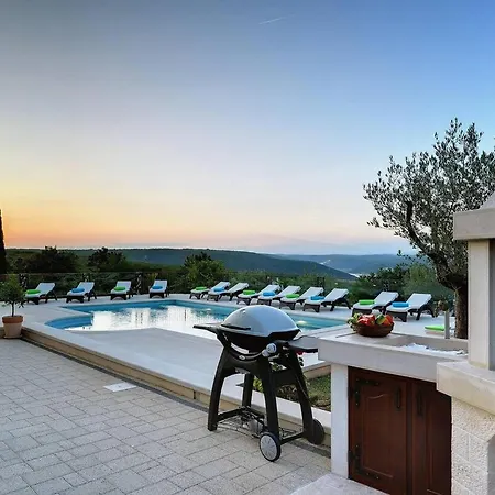 Rachele Holiday home *